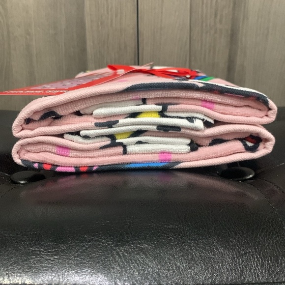 New Hello Kitty Pink Back To School Set Of 2 Hand Towels Towel With Tag & Bow - Picture 9 of 10